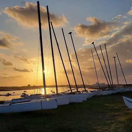 Duplex Cosy Proche Avec Parking Privatif - Fr-1-788-100 *